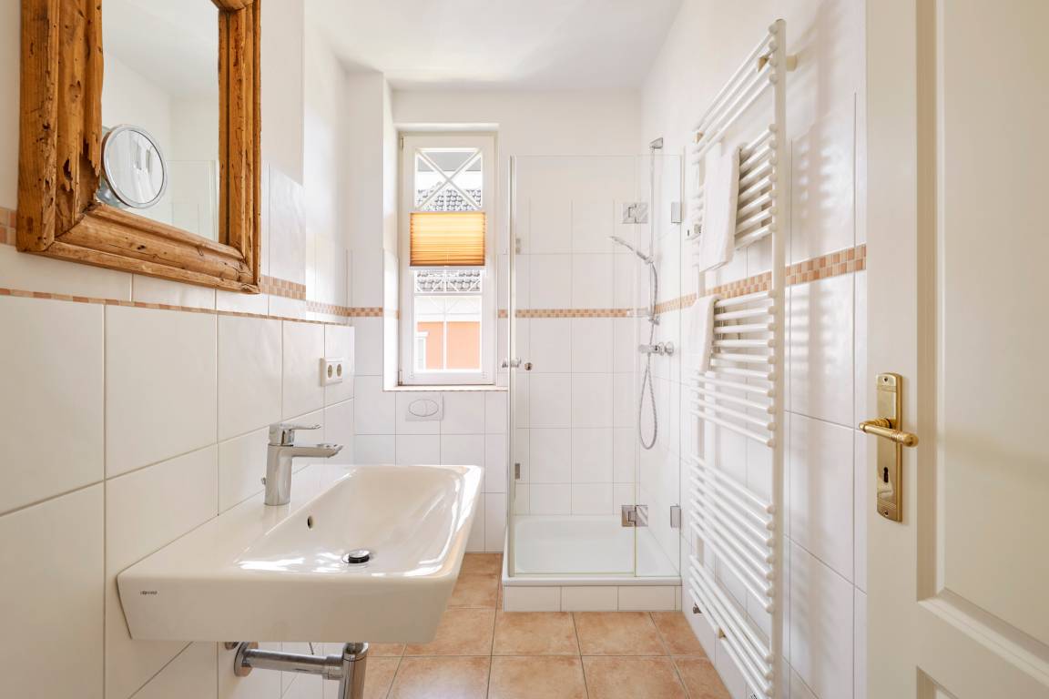 66 m² Ferienwohnung ∙ 1 Schlafzimmer ∙ 2 Gäste – Bild 17