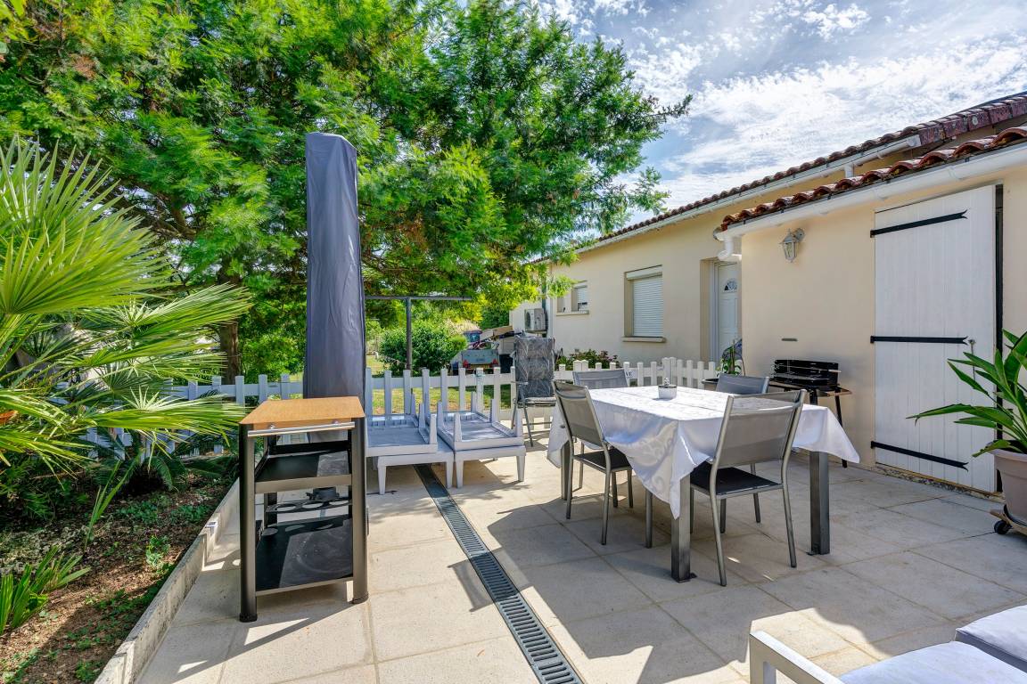 120 M² House ∙ 1 Bedroom ∙ 4 Guests - Charente-Maritime