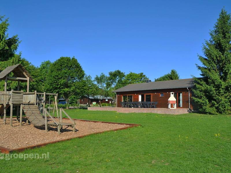 Maison De Vacances ∙ 7 Chambres ∙ 18 Personnes - Dinant