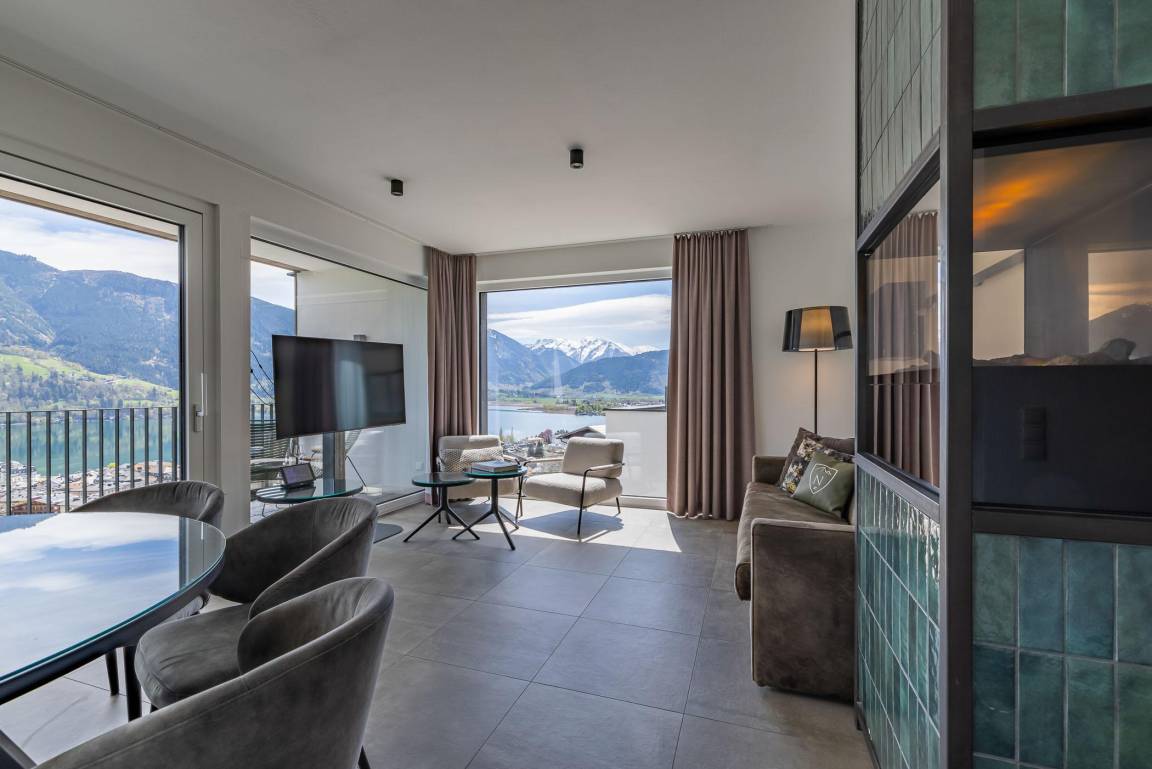 122 M² Hotel ∙ 4 Bedrooms ∙ 10 Guests - Leogang