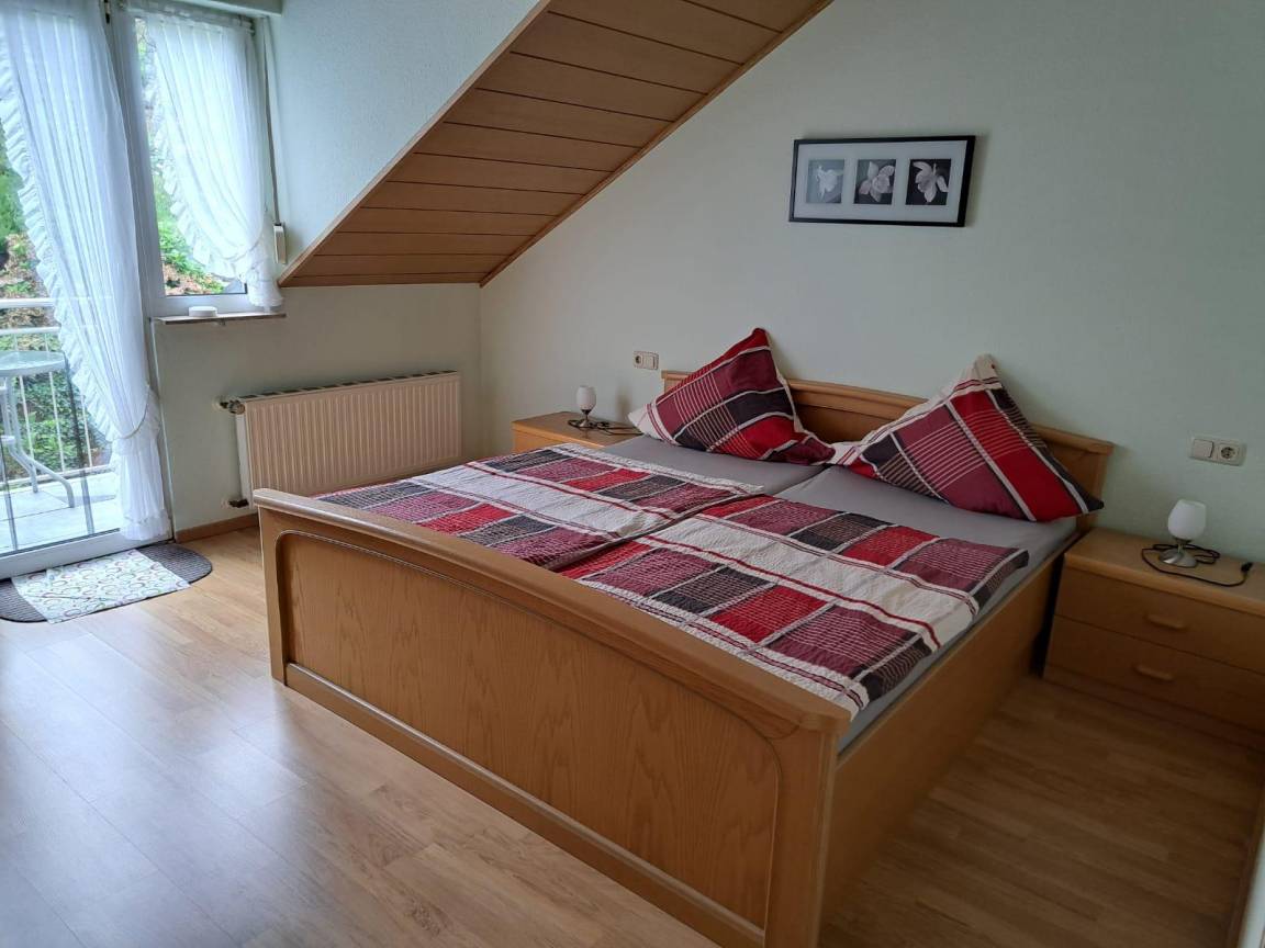 60 M² Ferienwohnung ∙ 1 Schlafzimmer ∙ 4 Gäste - Klausen