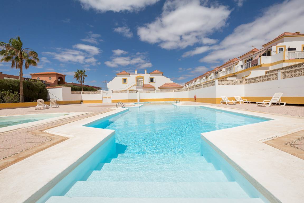 80 M² Apartment ∙ 3 Bedrooms ∙ 5 Guests - Fuerteventura Airport (FUE)