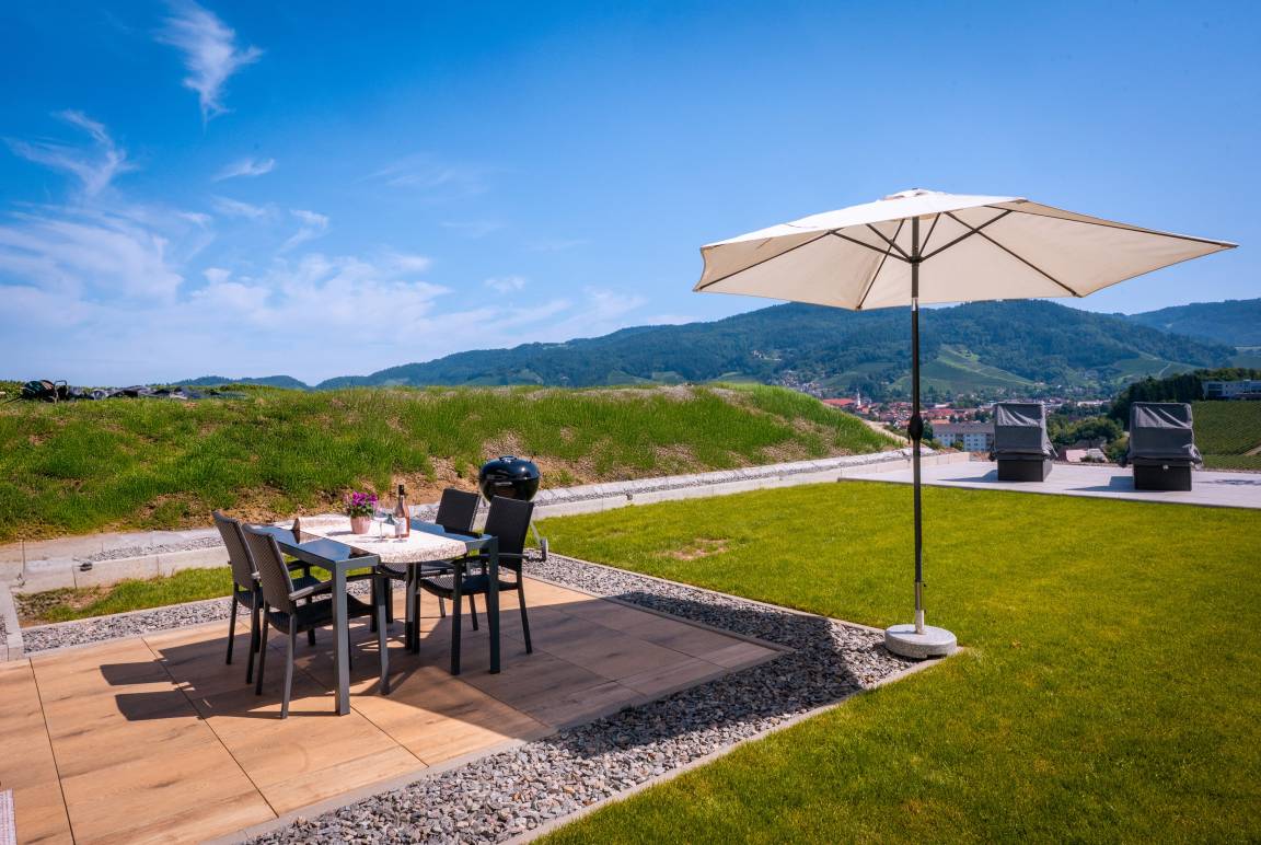 62 M² Ferienwohnung ∙ 2 Schlafzimmer ∙ 4 Gäste - Oberkirch