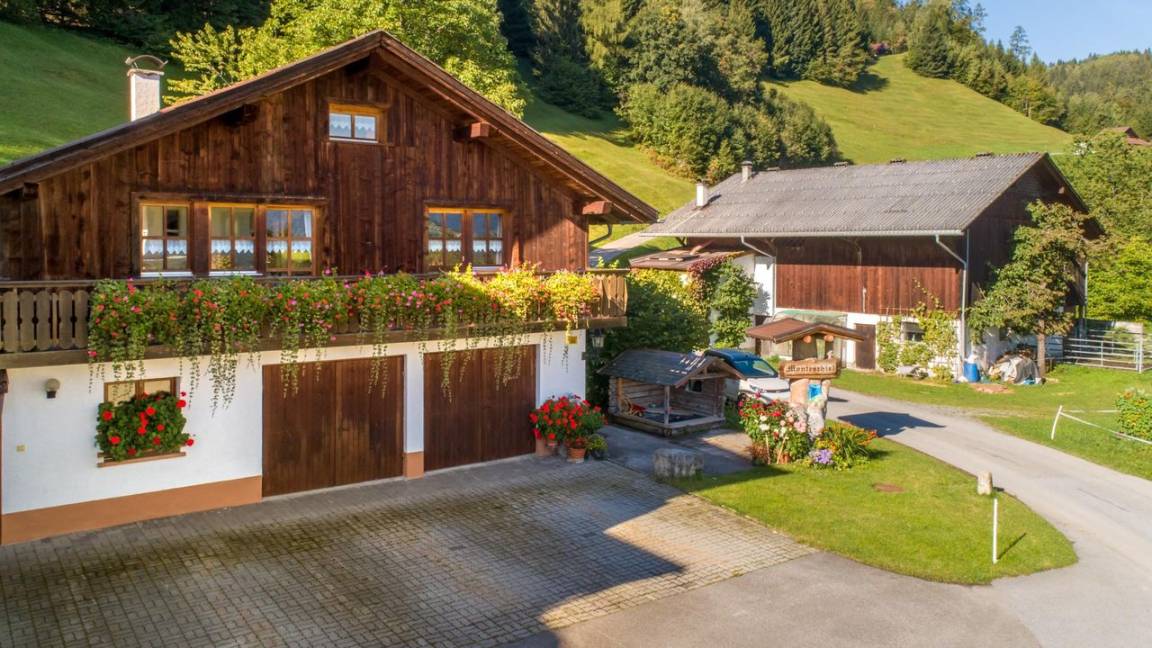100 M² Ferienhaus ∙ 3 Schlafzimmer ∙ 8 Gäste - Bludenz