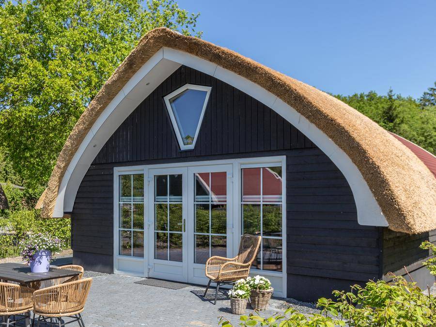 Chalet ∙ 2 Schlafzimmer ∙ 4 Gäste - Meppel