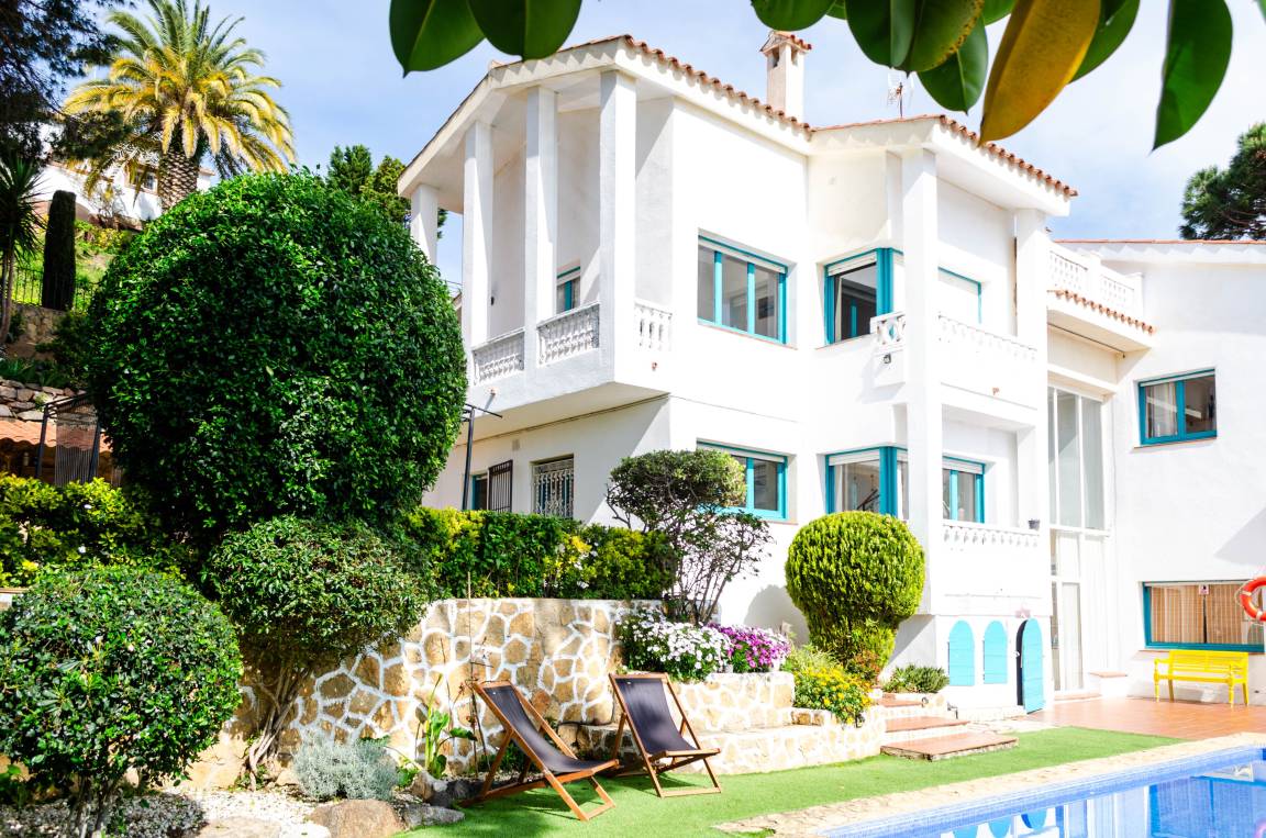 263 M² Villa ∙ 3 Habitaciones ∙ 10 Huéspedes - Lloret de Mar