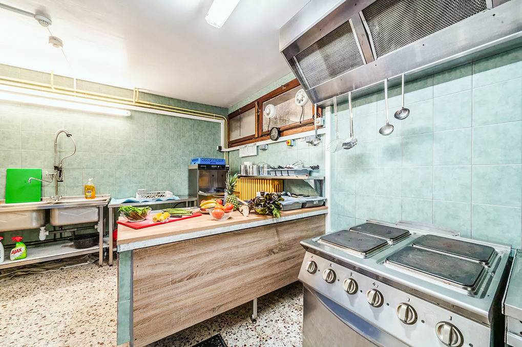 400 m² Ferienhaus ∙ 8 Schlafzimmer ∙ 15 Gäste – Bild 9