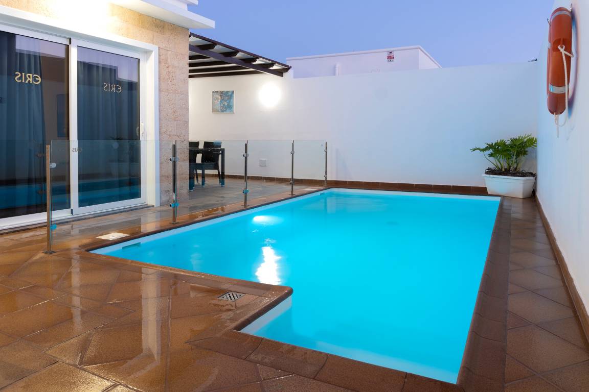 100 M² Villa ∙ 2 Chambres ∙ 4 Personnes - Puerto del Carmen