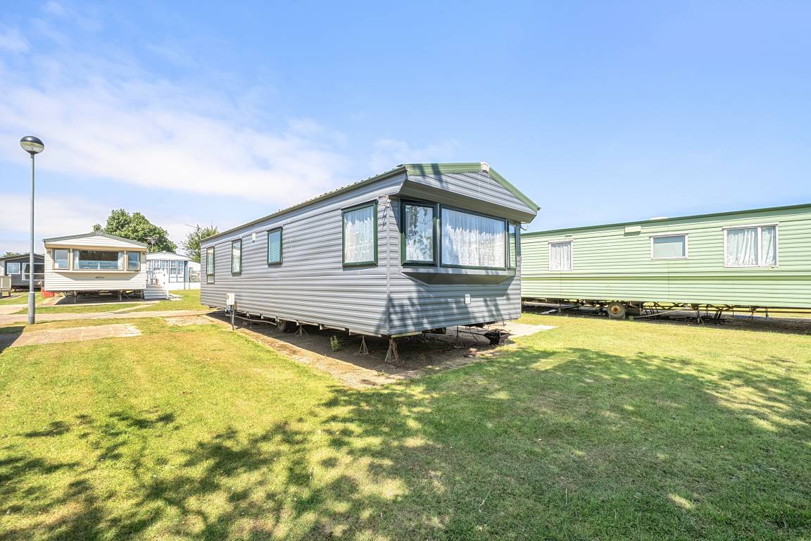 100 M² Cabin ∙ 3 Bedrooms ∙ 8 Guests - England
