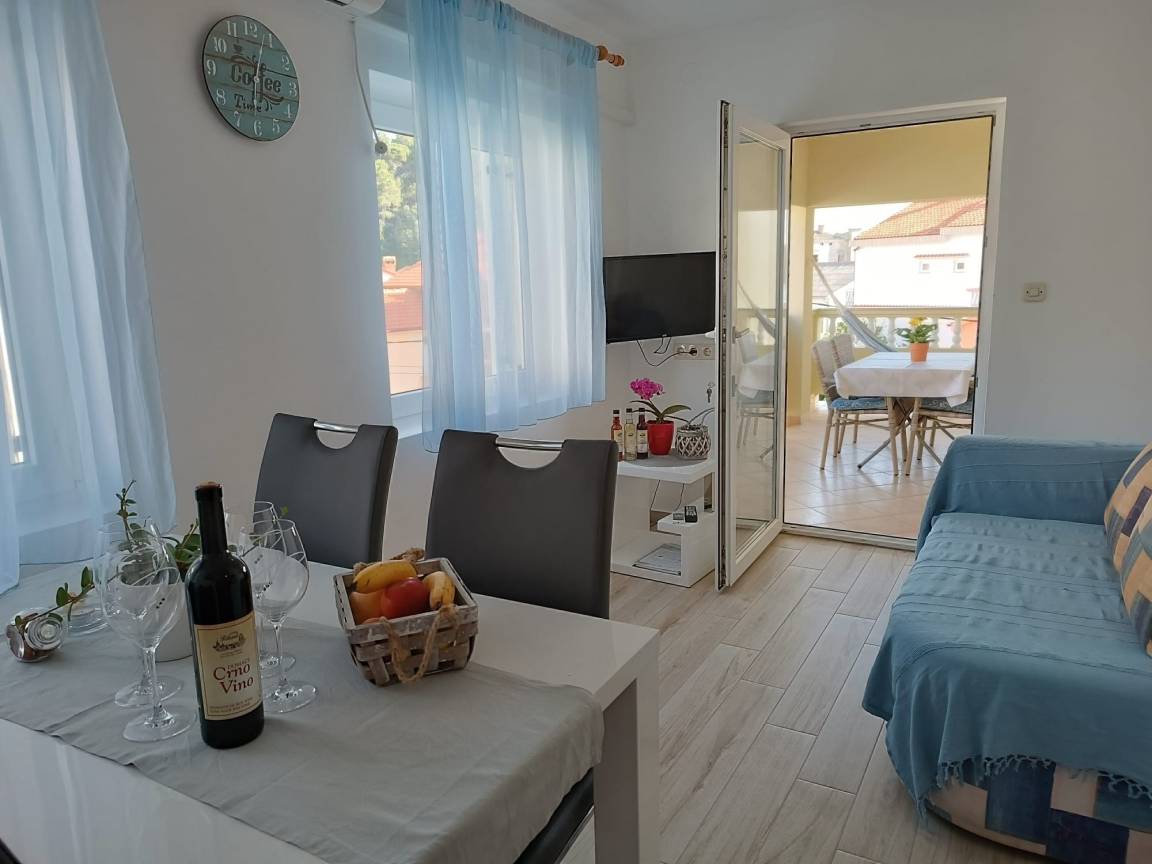 58 M² Ferienwohnung ∙ 2 Schlafzimmer ∙ 4 Gäste - Supetarska Draga