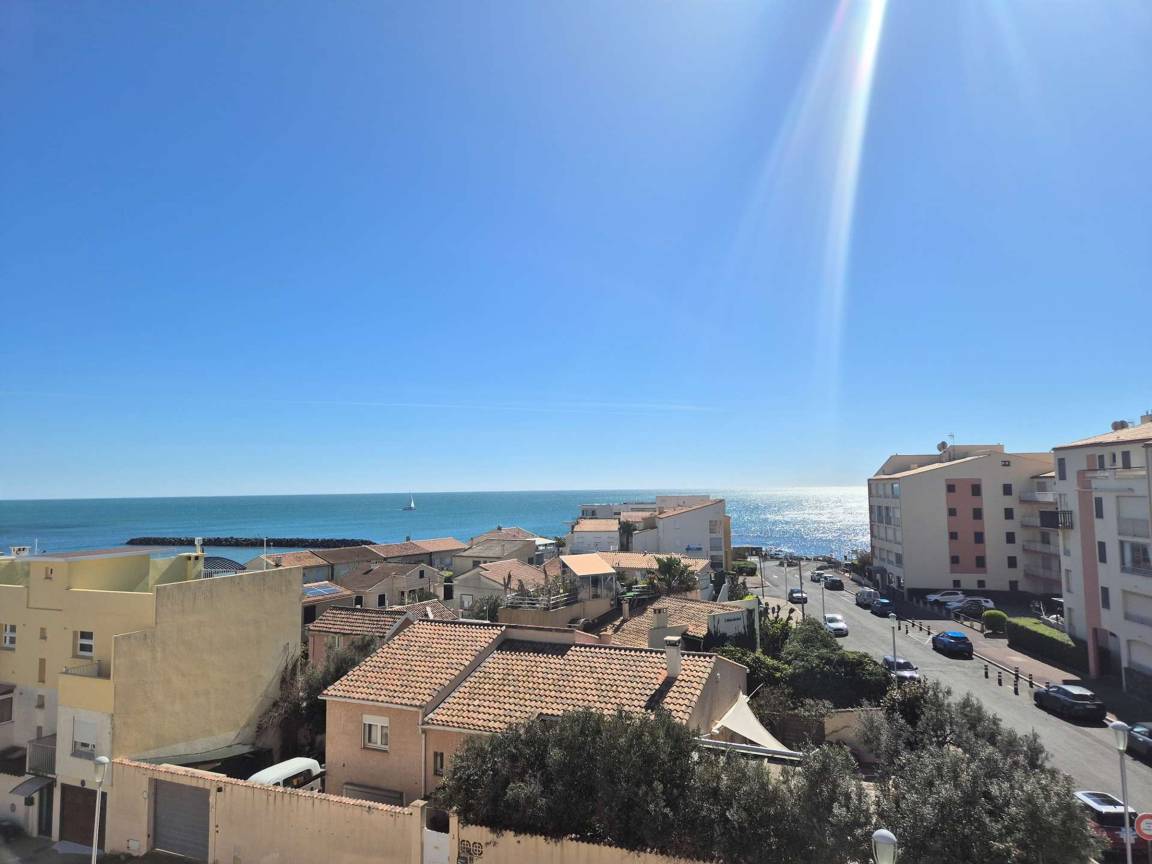 27 M² Studio Flat ∙ 1 Bedroom ∙ 4 Guests - Marseillan