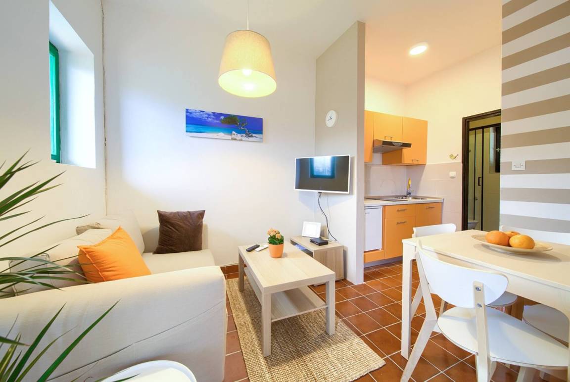 35 M² Apartment ∙ 2 Bedrooms ∙ 4 Guests - Baška