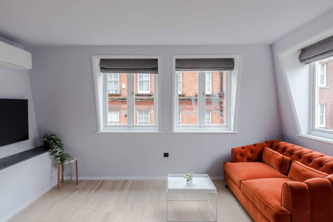 Apartment ∙ 1 Bedroom ∙ 4 Guests - Whitehall