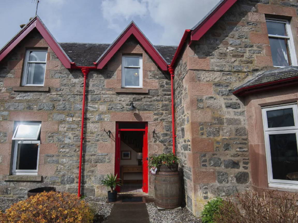 House ∙ 3 Bedrooms ∙ 6 Guests - Drumnadrochit