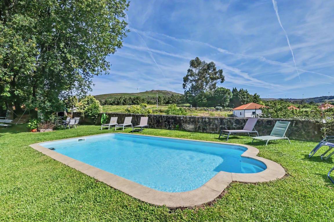 140 M² Maison De Vacances ∙ 2 Chambres ∙ 4 Personnes - Paredes de Coura
