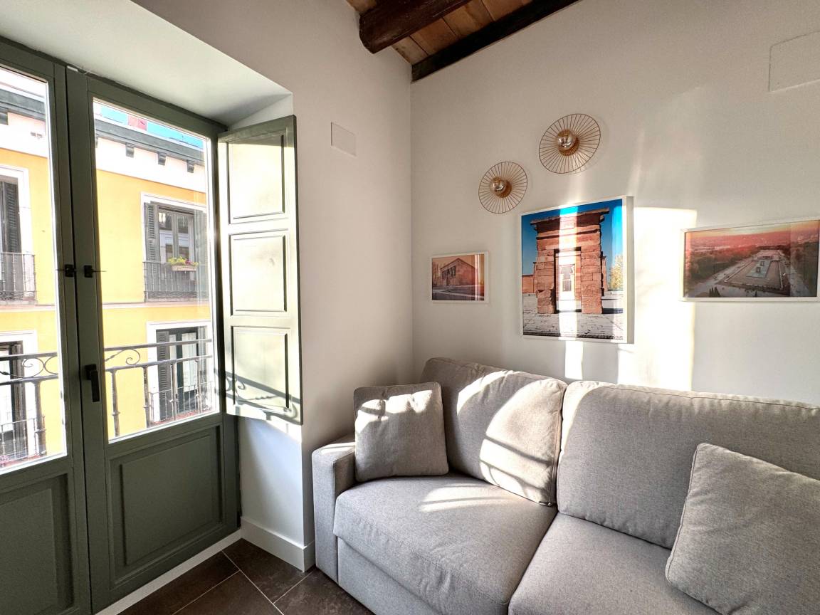 27 M² Studio ∙ 4 Personnes - Chueca