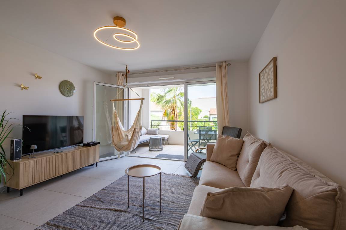67 M² Ferienwohnung ∙ 2 Schlafzimmer ∙ 4 Gäste - Fréjus