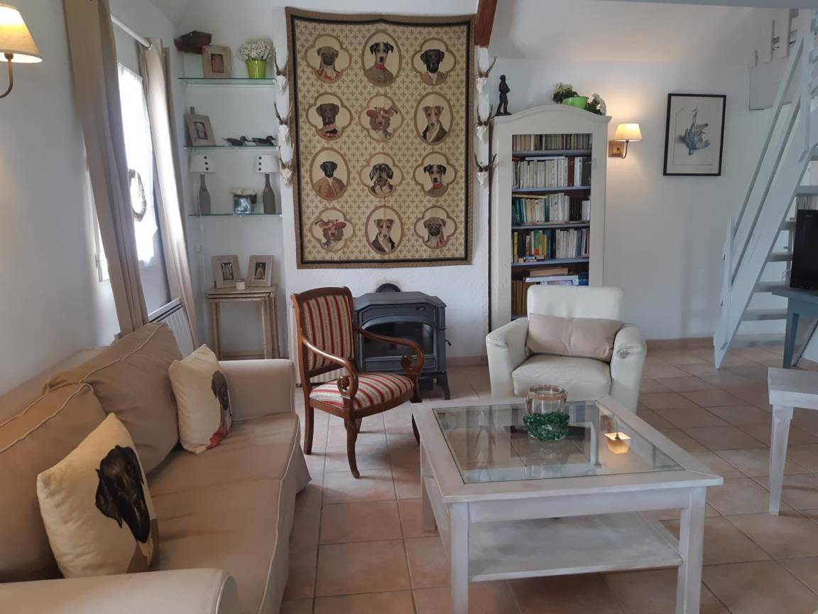74 M² Cottage ∙ 2 Bedrooms ∙ 4 Guests - Auvergne