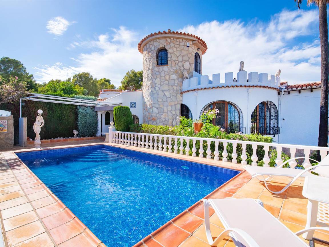 156 M² Villa ∙ 2 Chambres ∙ 4 Personnes - Benissa