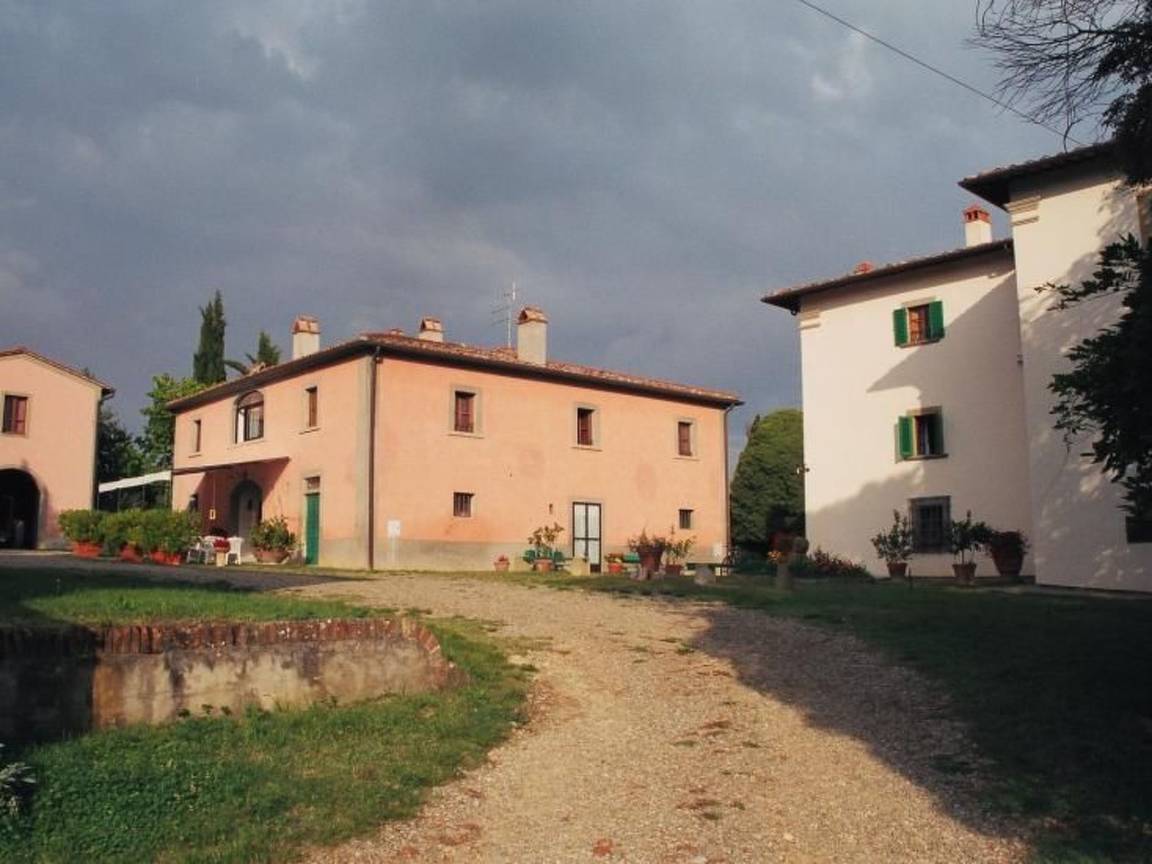 38 M² Apartment ∙ 1 Bedroom ∙ 2 Guests - Arezzo