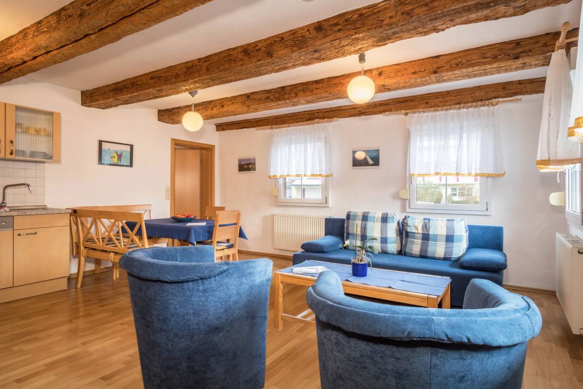 85 M² Apartment ∙ 2 Bedrooms ∙ 5 Guests - Markdorf
