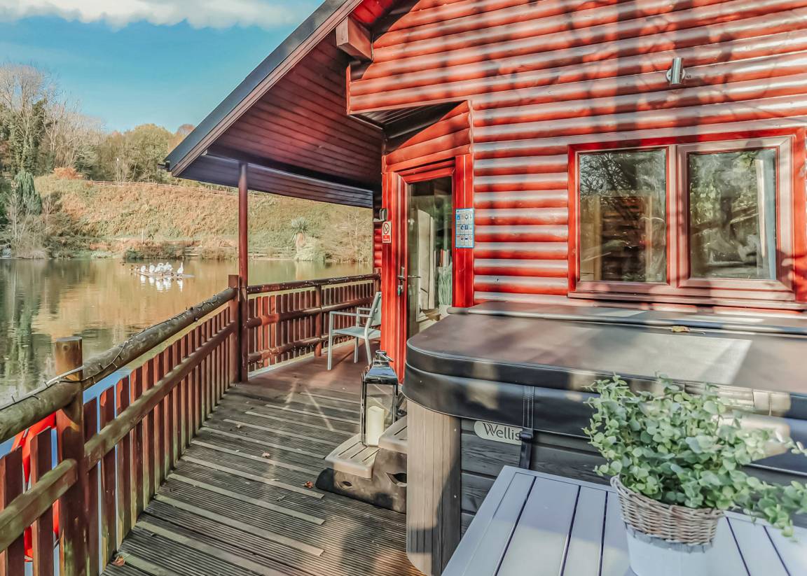 Chalet ∙ 2 Bedrooms ∙ 4 Guests - North Wales