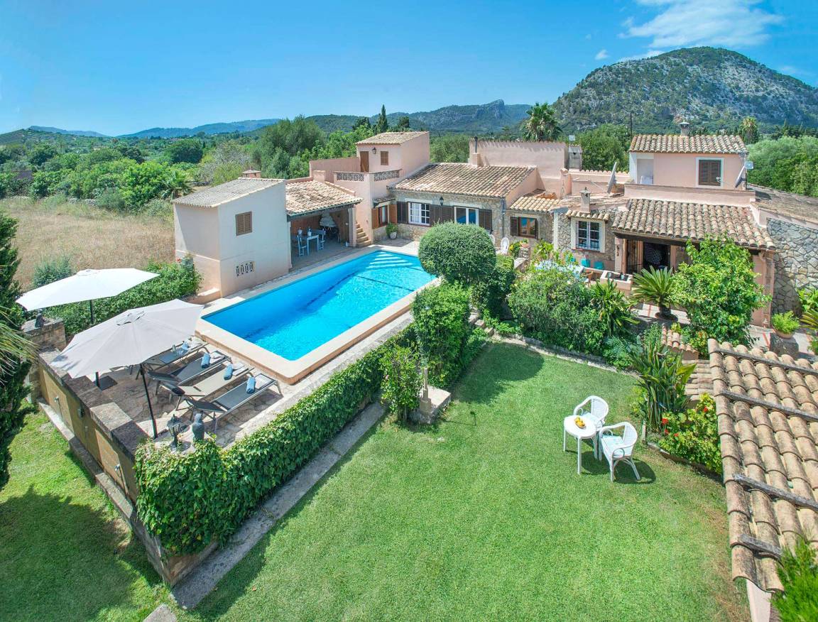 Villa ∙ 3 Bedrooms ∙ 6 Guests - Pollensa