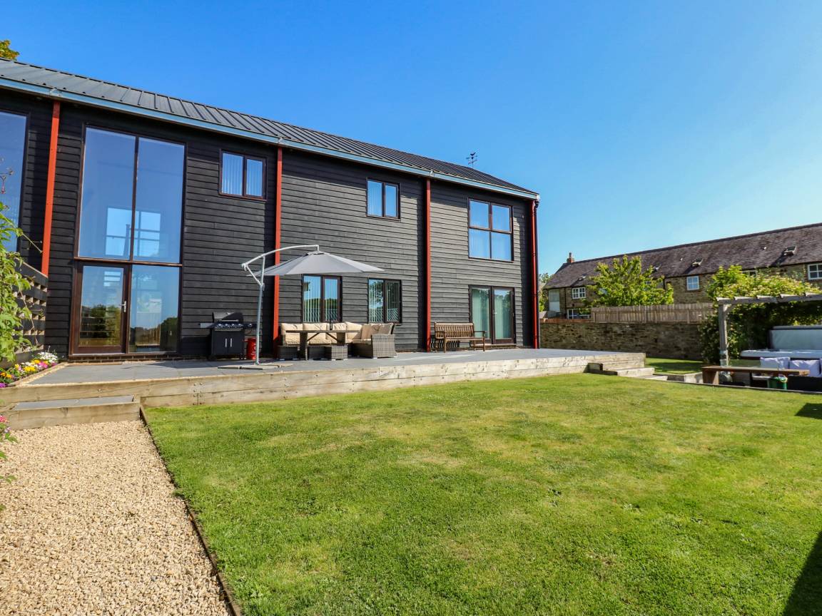 Cottage ∙ 3 Bedrooms ∙ 6 Guests - Durham