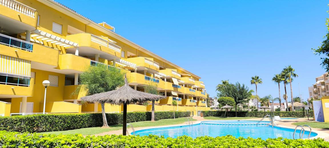 100 M² Apartamento ∙ 3 Habitaciones ∙ 6 Huéspedes - Denia