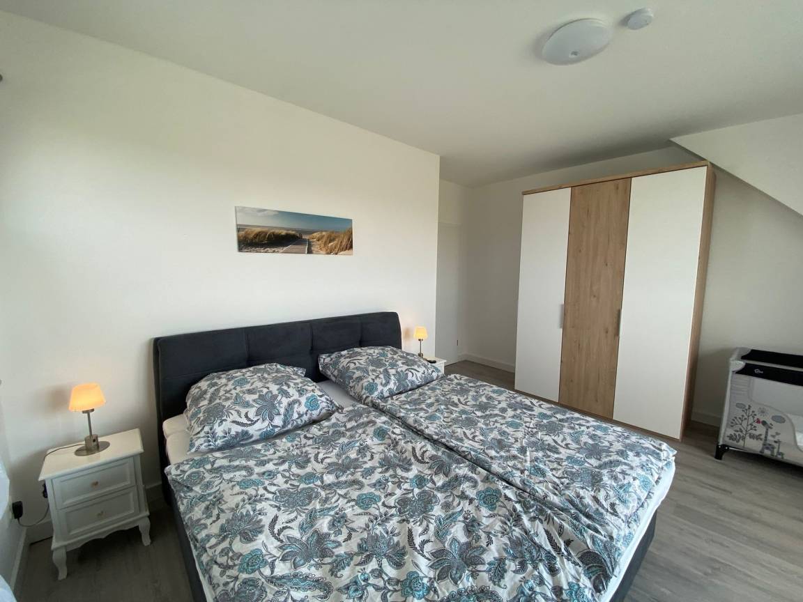 161 m² Ferienhaus ∙ 4 Schlafzimmer ∙ 8 Gäste – Bild 12
