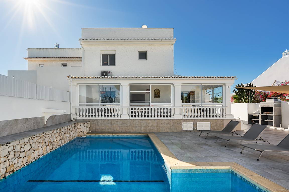 189 M² Villa ∙ 4 Habitaciones ∙ 8 Huéspedes - Carvoeiro