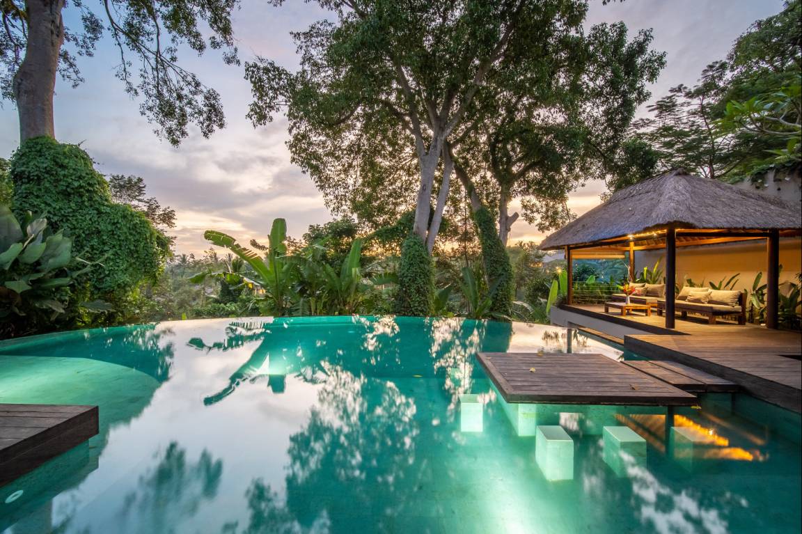 550 M² Villa ∙ 4 Habitaciones ∙ 10 Huéspedes - Ubud