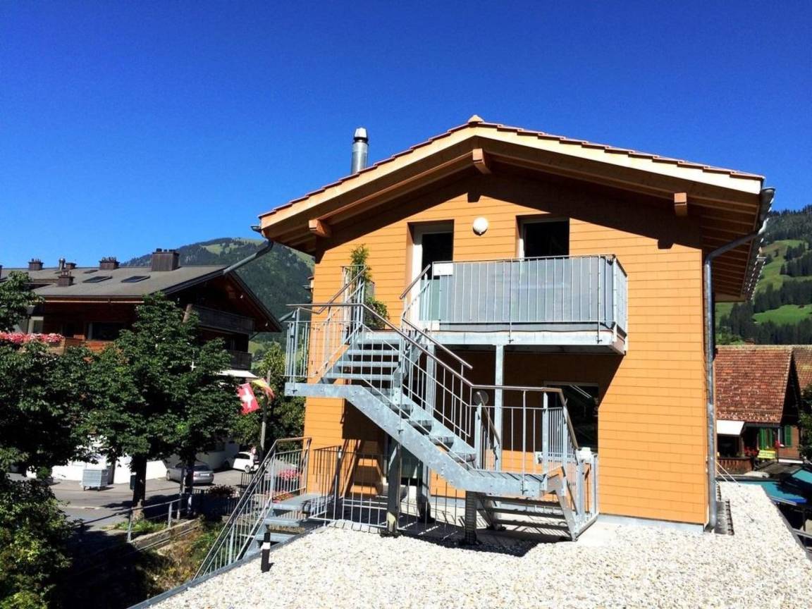 Apartment ∙ 2 Bedrooms ∙ 4 Guests - Zweisimmen