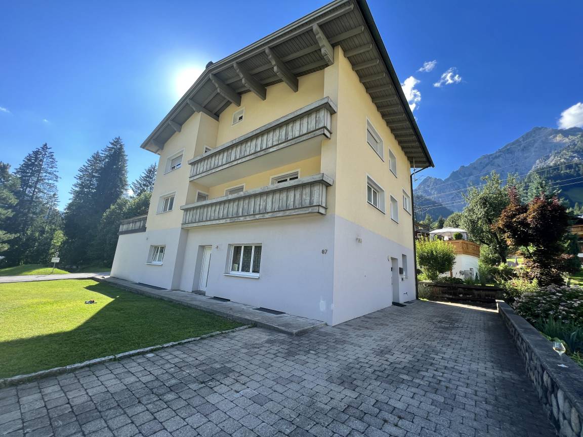 100 M² Apartment ∙ 3 Bedrooms ∙ 7 Guests - Lech