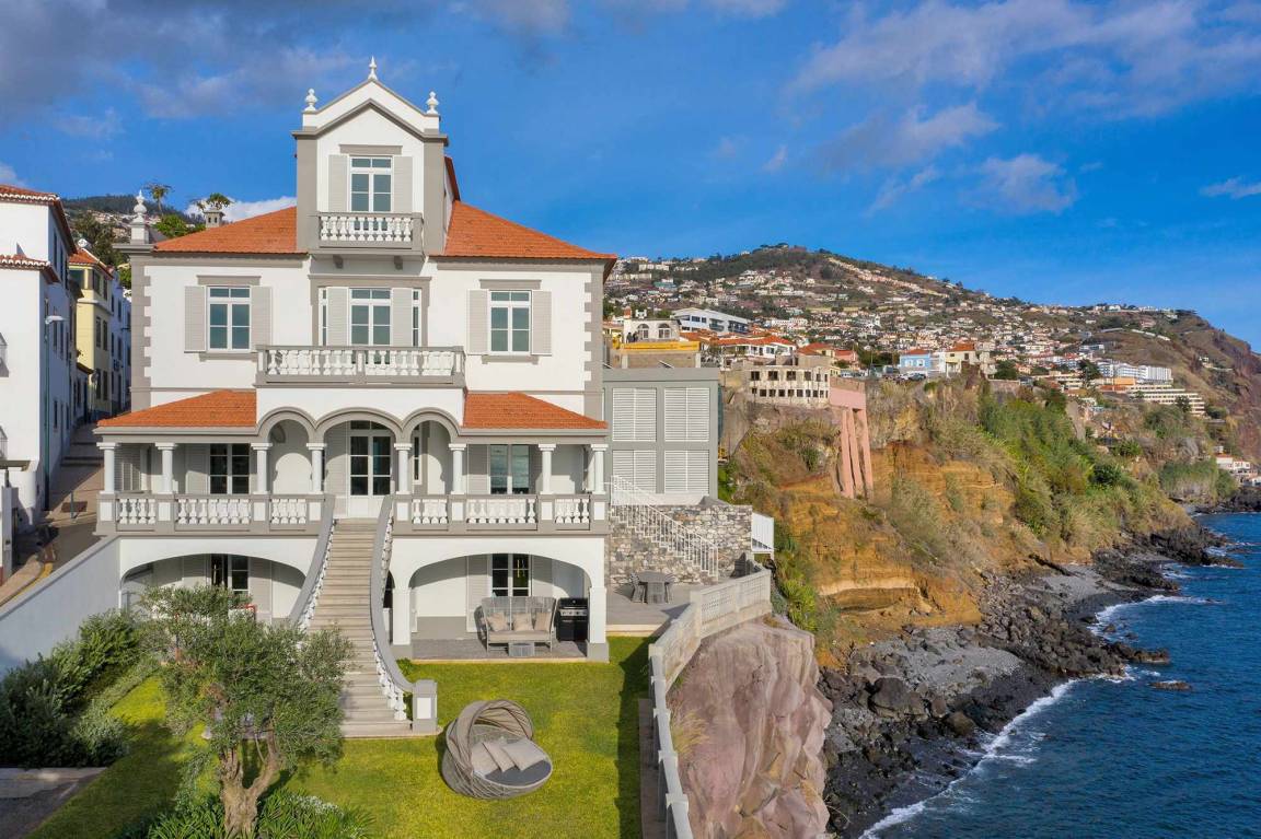 1000 M² House ∙ 6 Bedrooms ∙ 12 Guests - Madeira