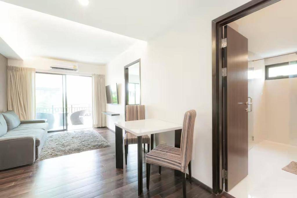 50 M² Apartamento ∙ 2 Habitaciones ∙ 4 Huéspedes - Kata Beach
