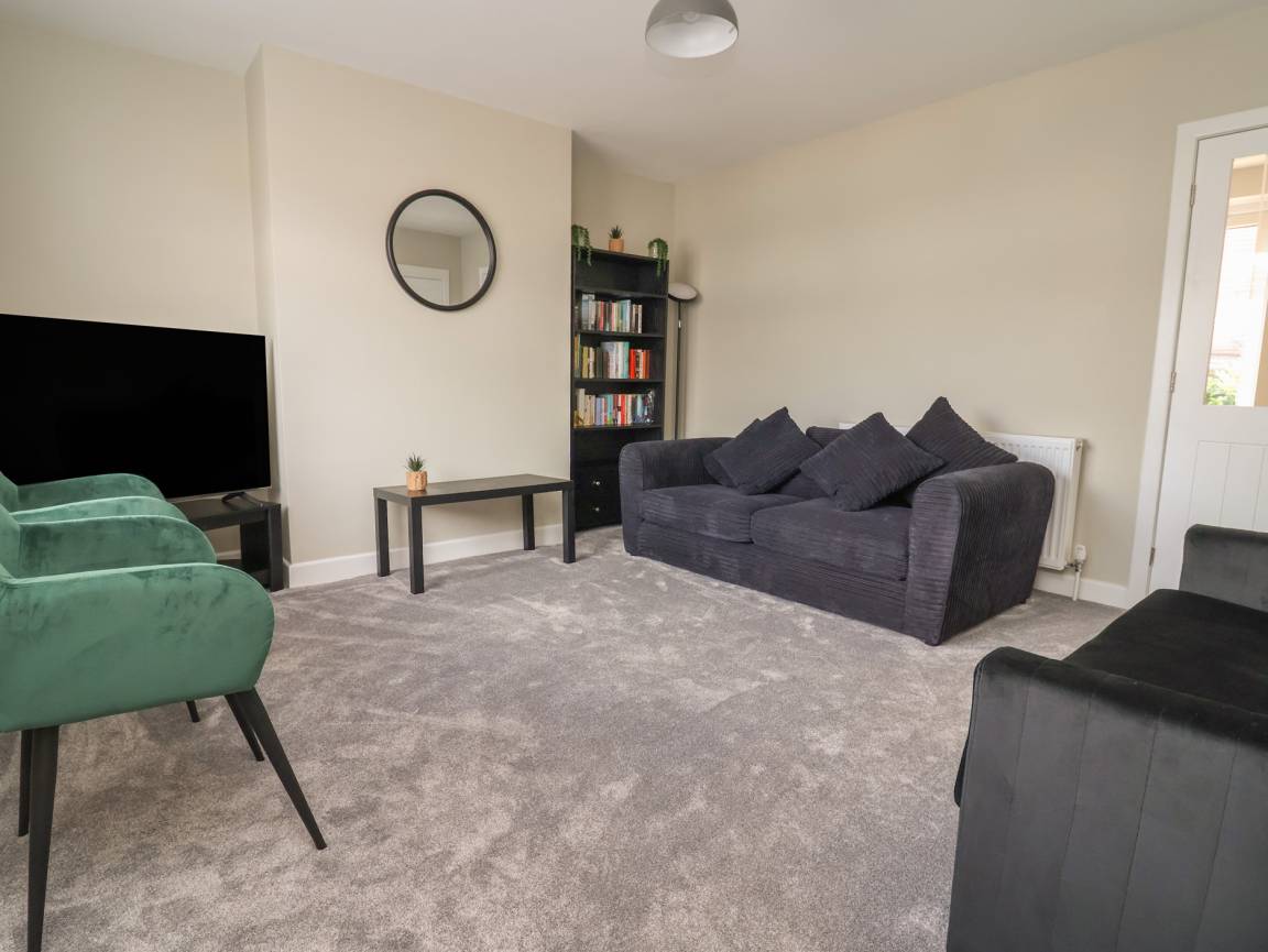 Cottage ∙ 3 Bedrooms ∙ 5 Guests - Southport