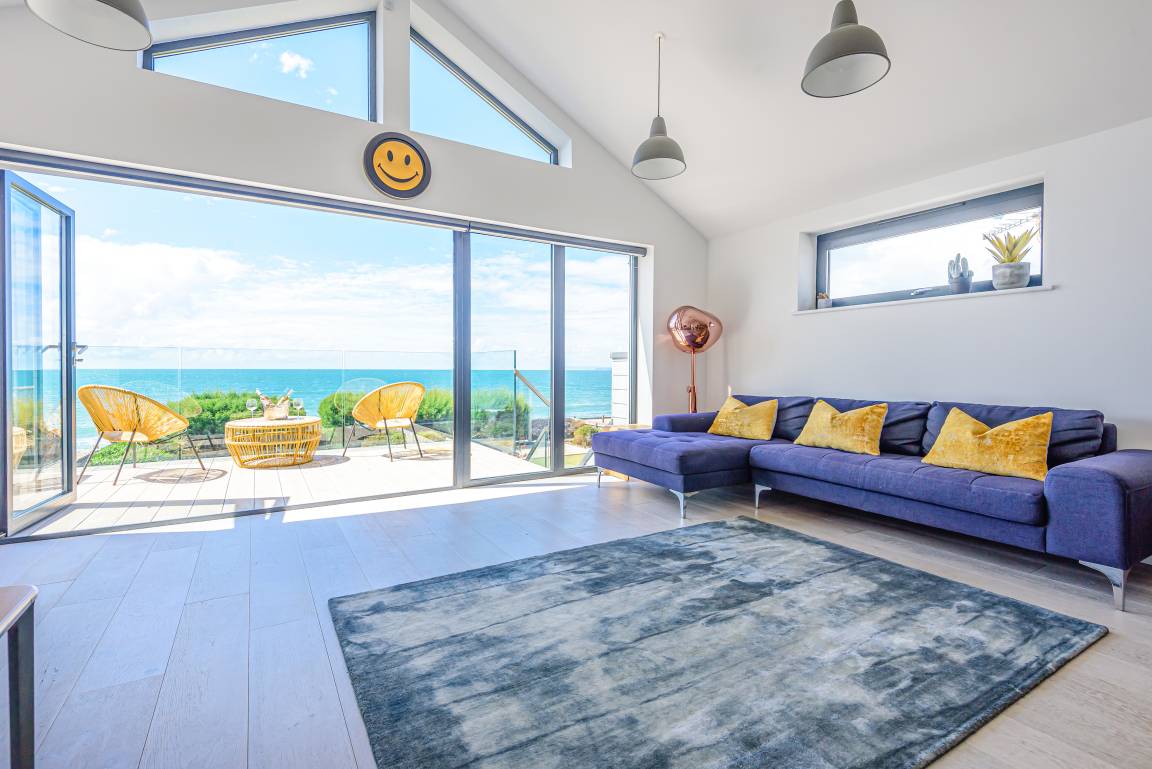 Villa ∙ 5 Bedrooms ∙ 1 Guest - West Wittering