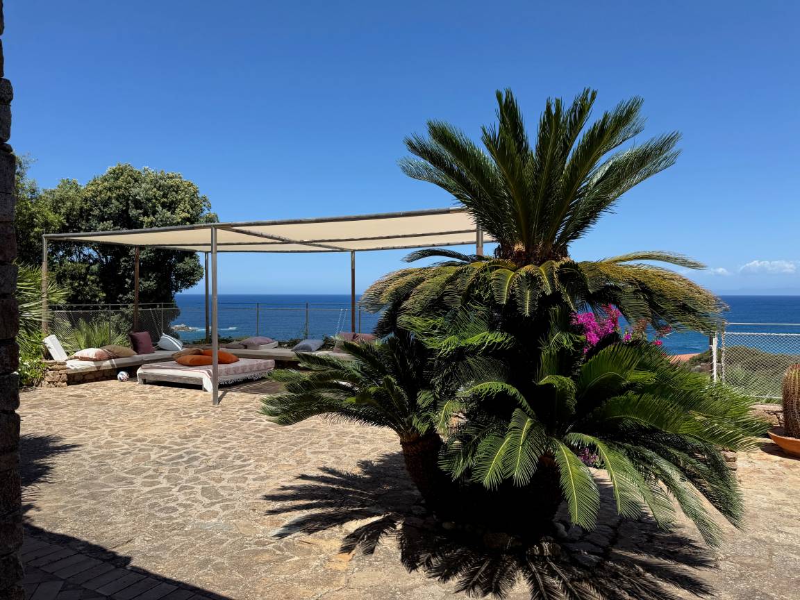 180 M² Villa ∙ 5 Bedrooms ∙ 10 Guests - Portobello