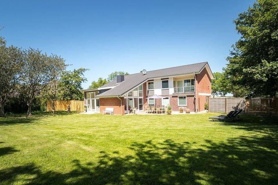 190 M² Ferienhaus ∙ 4 Schlafzimmer ∙ 8 Gäste - Schleswig-Holstein