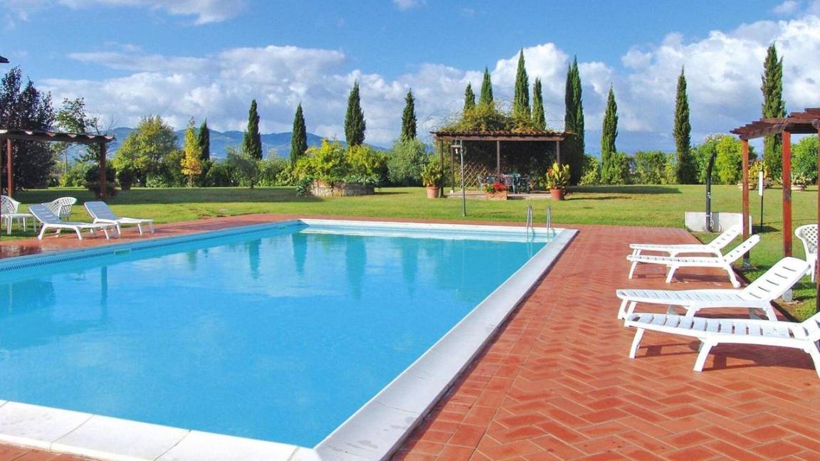 85 M² Appartement ∙ 2 Slaapkamers ∙ 6 Gasten - Empoli