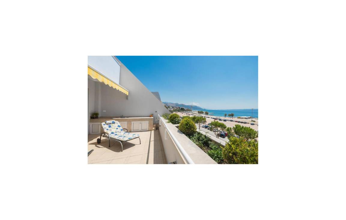 200 M² Apartment ∙ 3 Bedrooms ∙ 5 Guests - Split