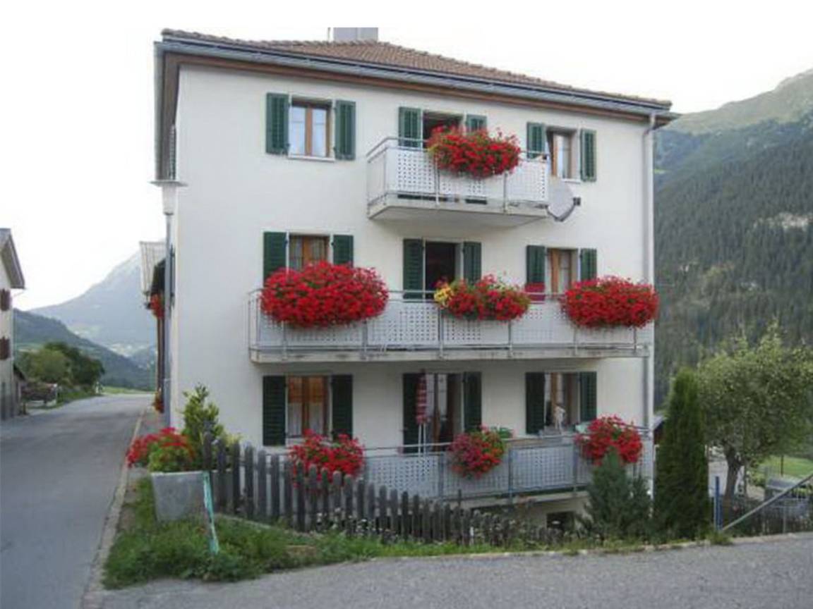 Apartment ∙ 1 Bedroom ∙ 6 Guests - Savognin