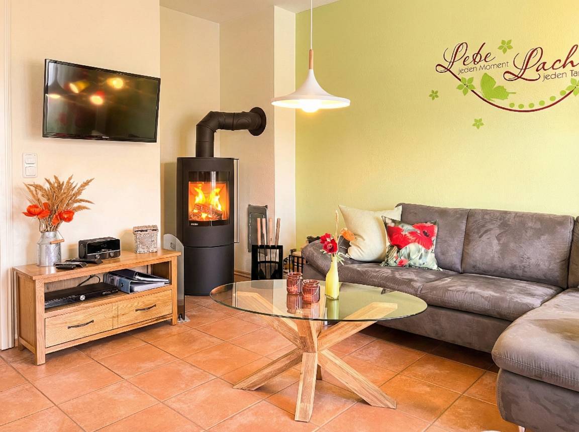 62 m² Ferienwohnung ∙ 3 Schlafzimmer ∙ 5 Gäste – Bild 1