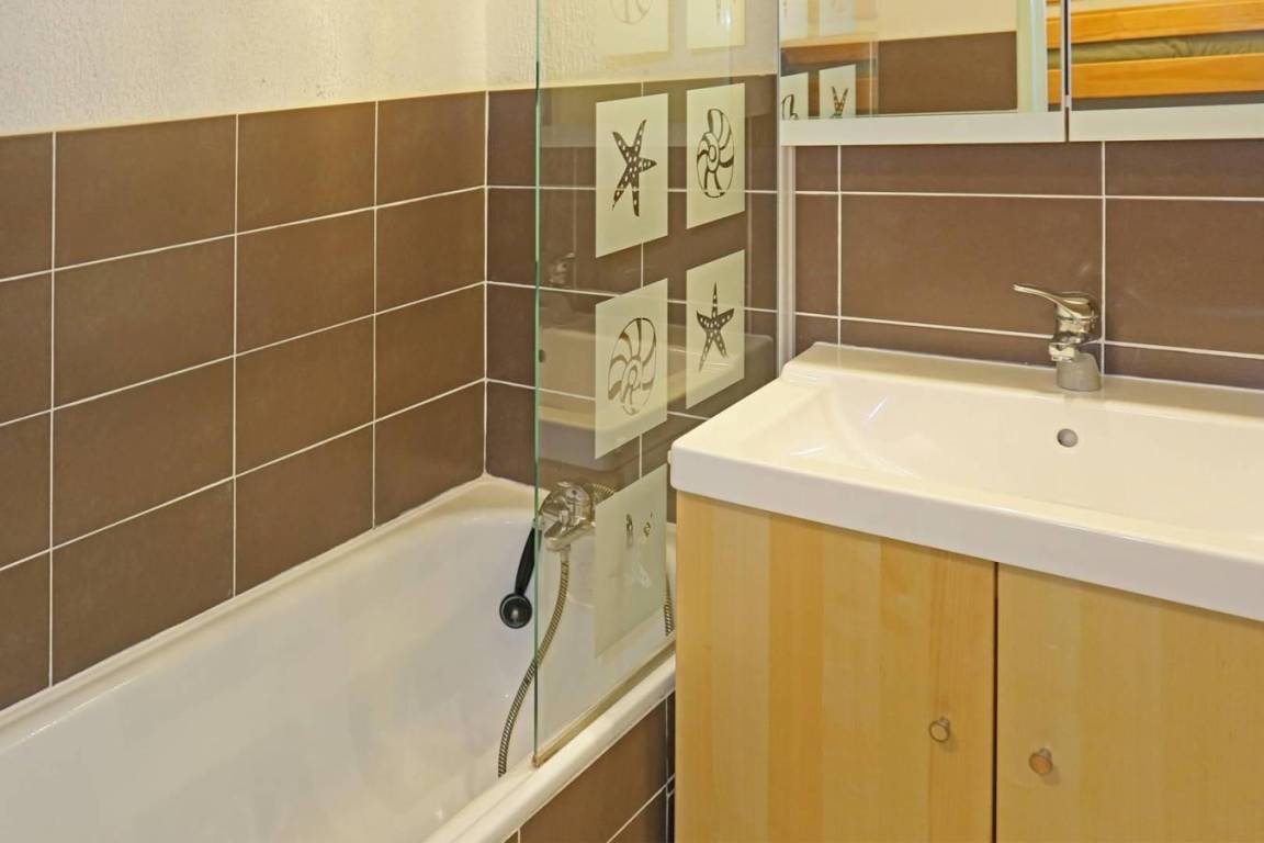 28 m² Studio ∙ 1 Schlafzimmer ∙ 4 Gäste – Bild 5