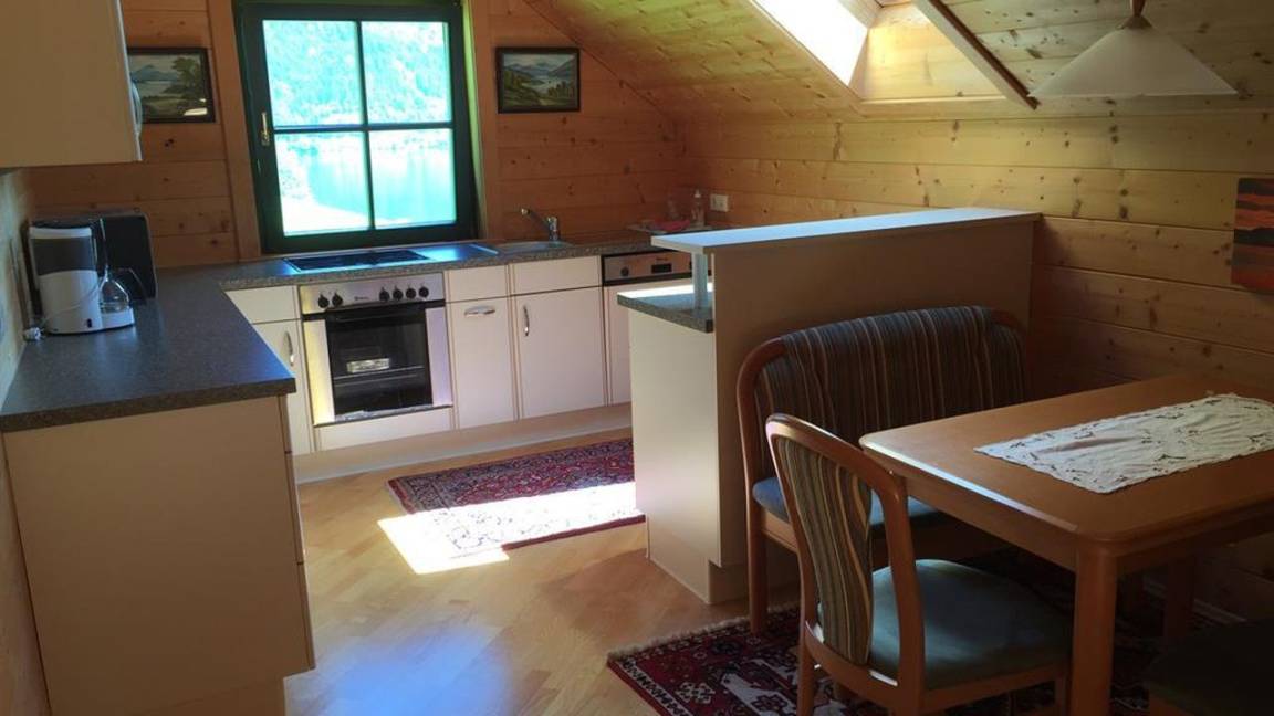 100 M² Ferienwohnung ∙ 2 Schlafzimmer ∙ 4 Gäste - Millstatt