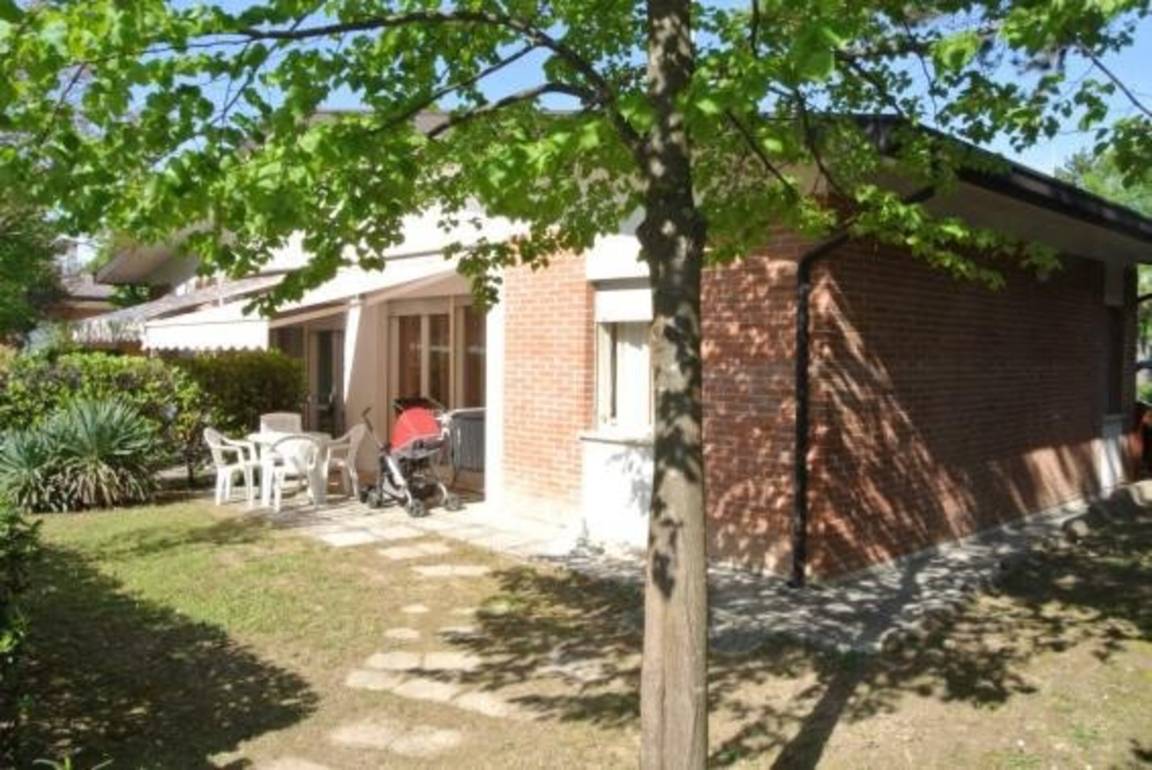 45 M² Villa ∙ 3 Slaapkamers ∙ 7 Gasten - Bibione