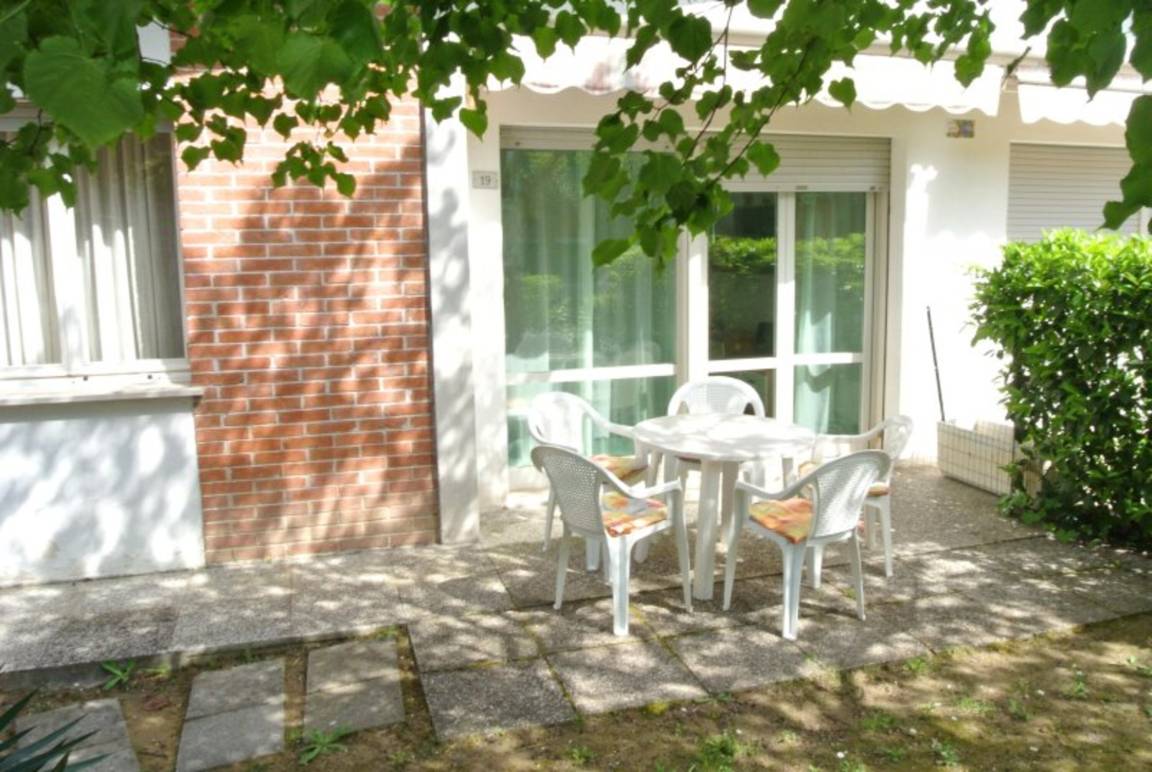 45 M² Villa ∙ 3 Slaapkamers ∙ 7 Gasten - Bibione