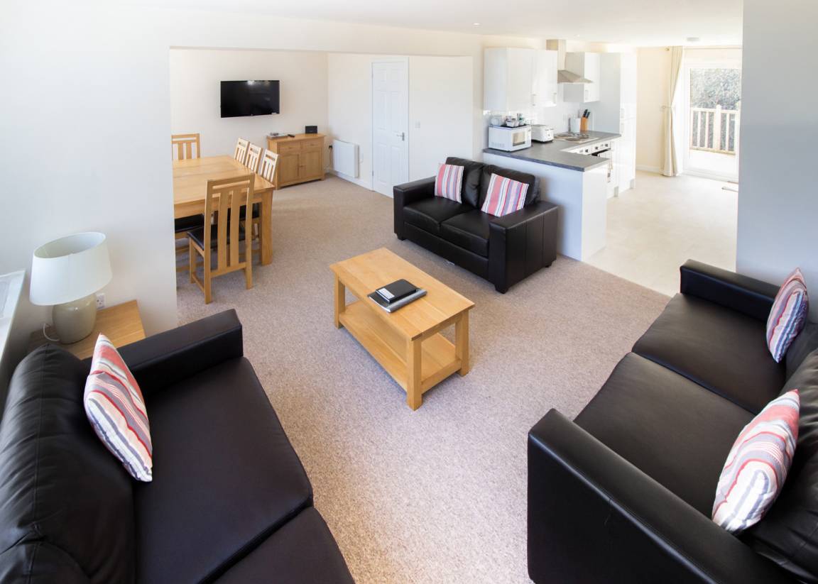 Cottage ∙ 4 Bedrooms ∙ 8 Guests - Hampshire