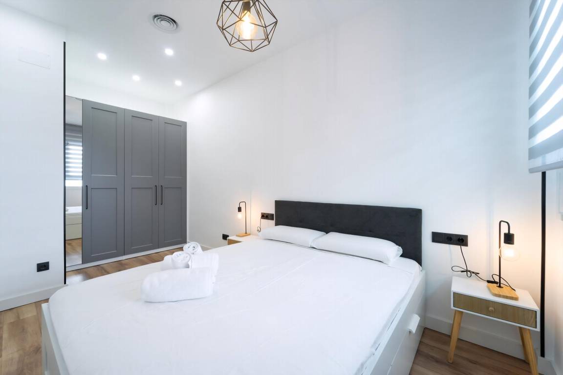 50 M² Apartamento ∙ 2 Habitaciones ∙ 5 Huéspedes - Rivas-Vaciamadrid